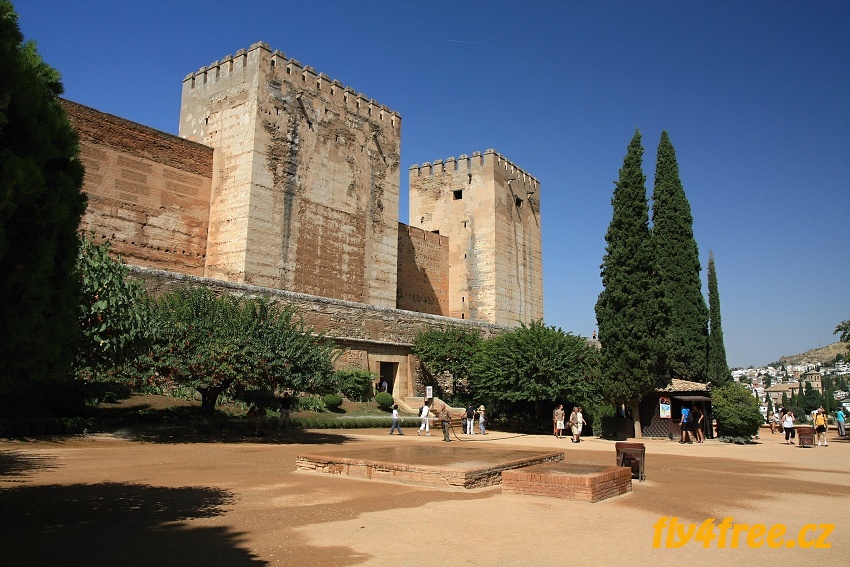 img00006.jpg