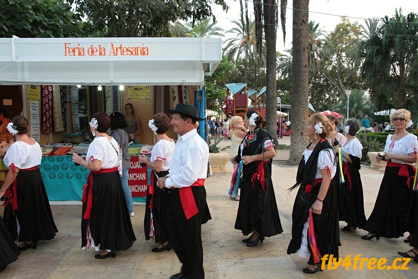 img00120.jpg