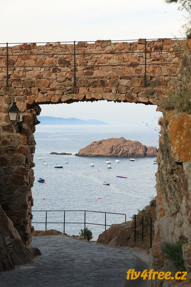 img00022.jpg