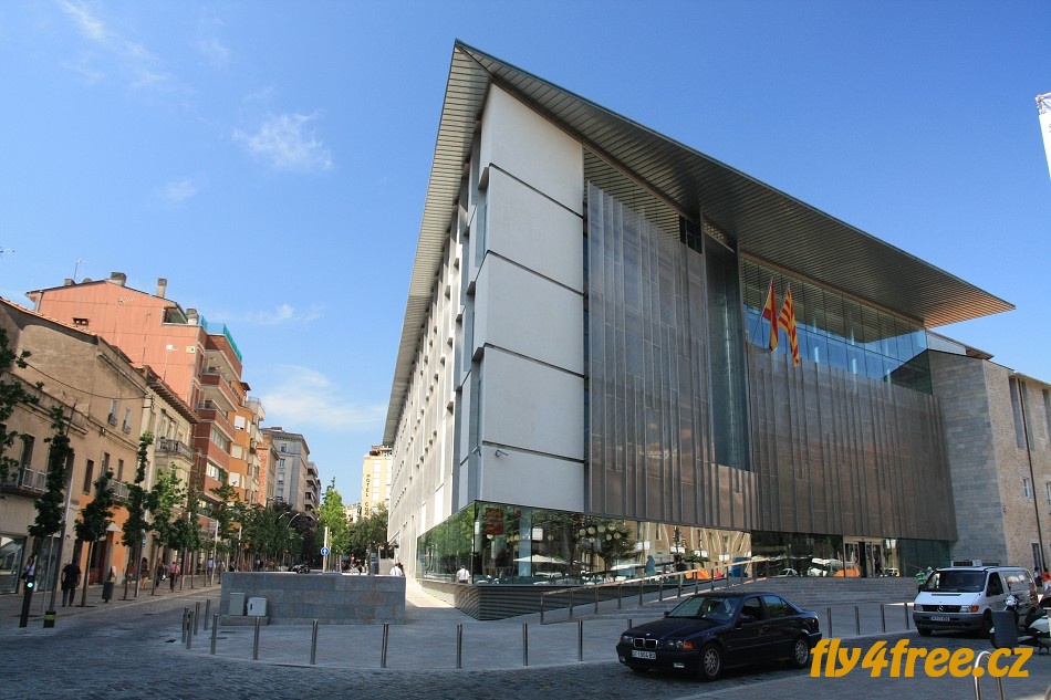 img00025.jpg
