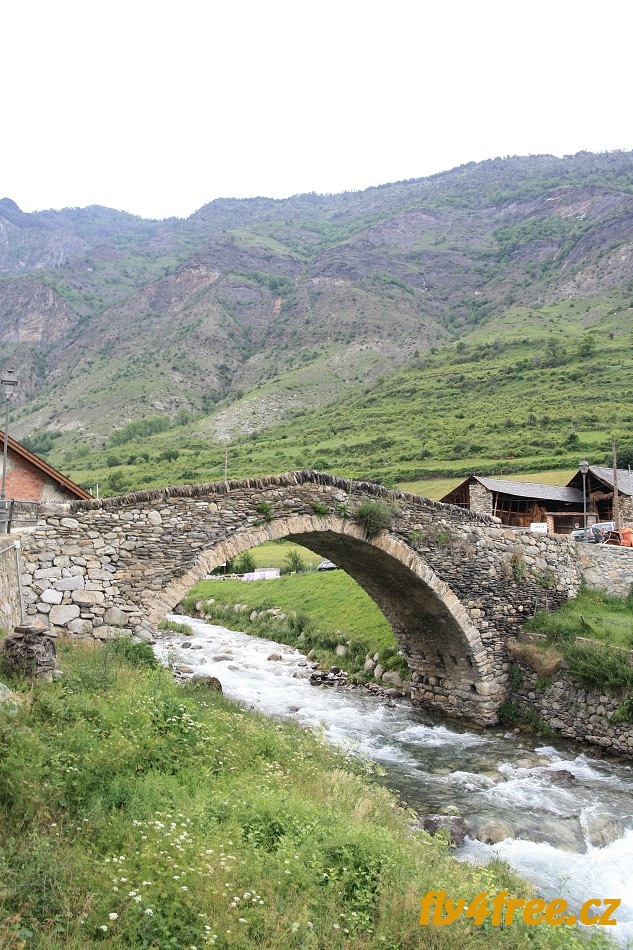 img00032.jpg