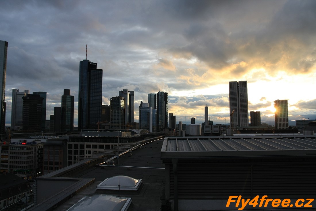 img00011.jpg