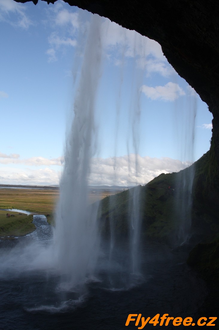 img00025.jpg
