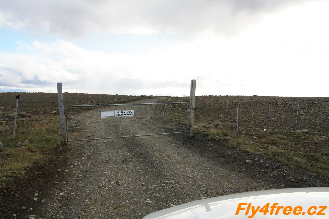 img00148.jpg
