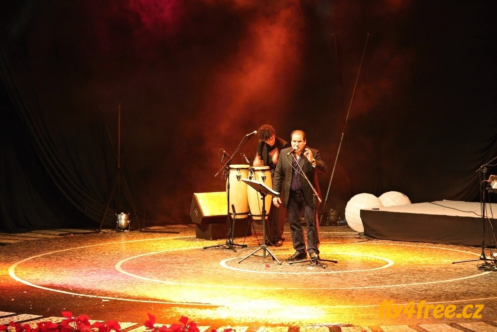 img00164.jpg