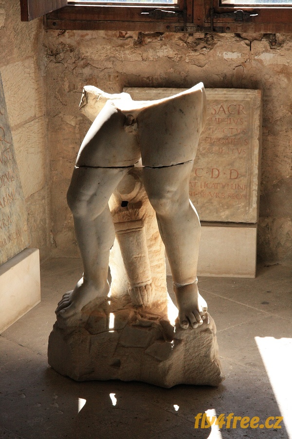 img00010.jpg