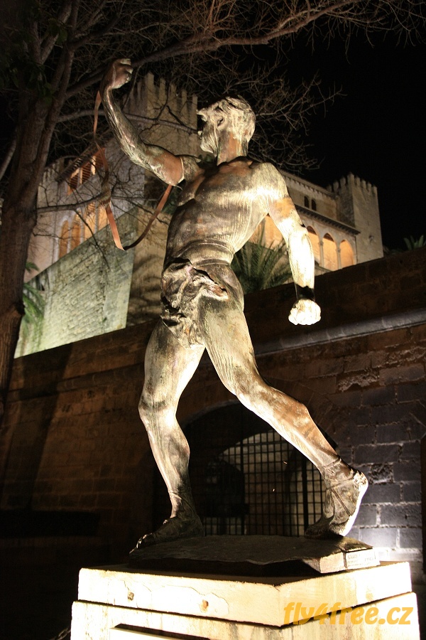 img00037.jpg