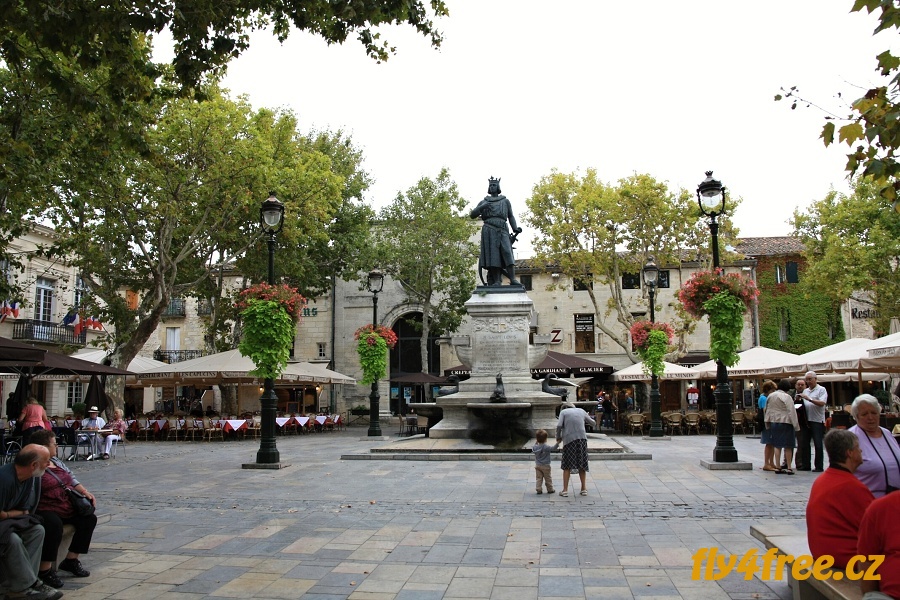 img00014.jpg