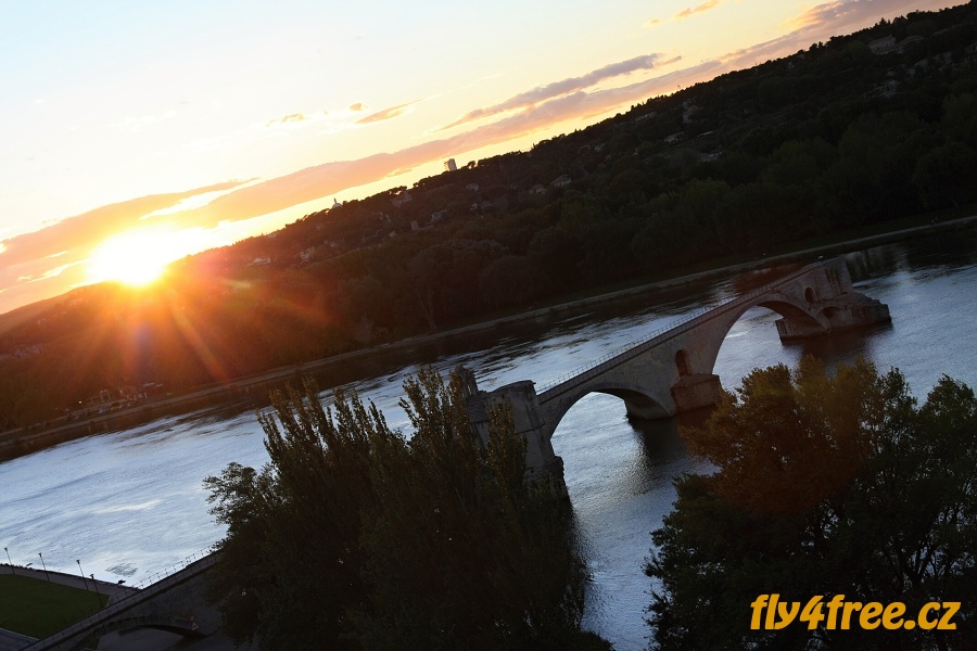 img00062.jpg
