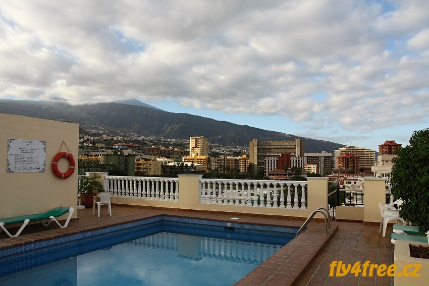 img00077.jpg